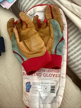 Bruce bolt Ym &xl Leather Work baseball gloves in Tan, Baby Blue & Red